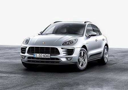 2017-Porsche-Macan_01.jpg