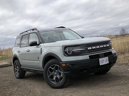 2021-Ford-Bronco-Sport_01.jpg