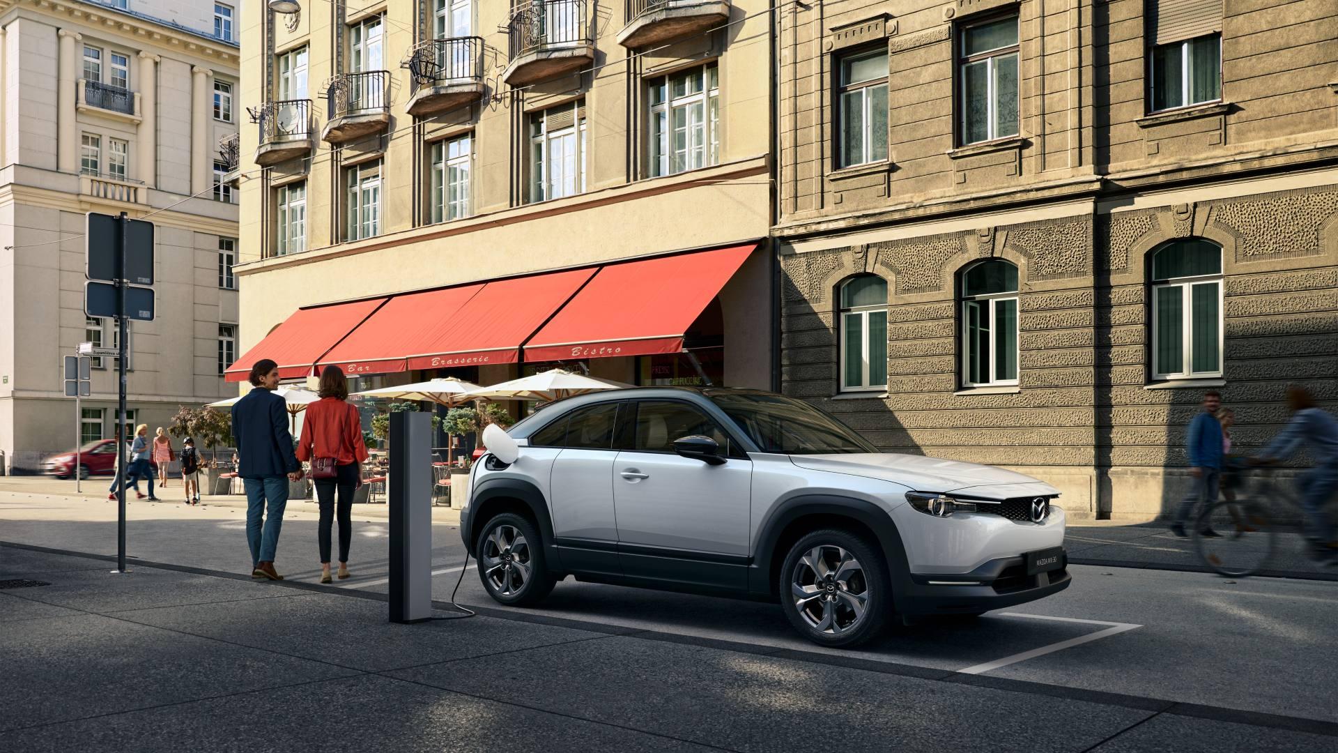 MAZDA MX-30 2022 OA2.jpg