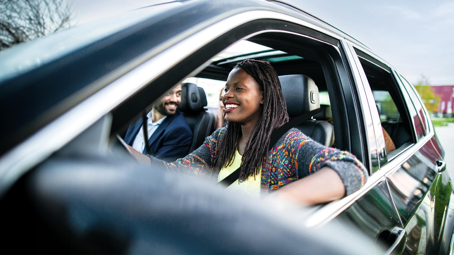 1920x1080-etre-membre-femme-au-volant.jpg