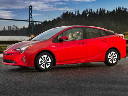 2017-Toyota-Prius_01.jpg