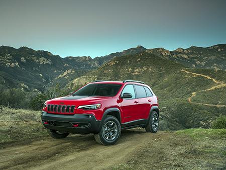 2020-Jeep-Cherokee_01.jpg