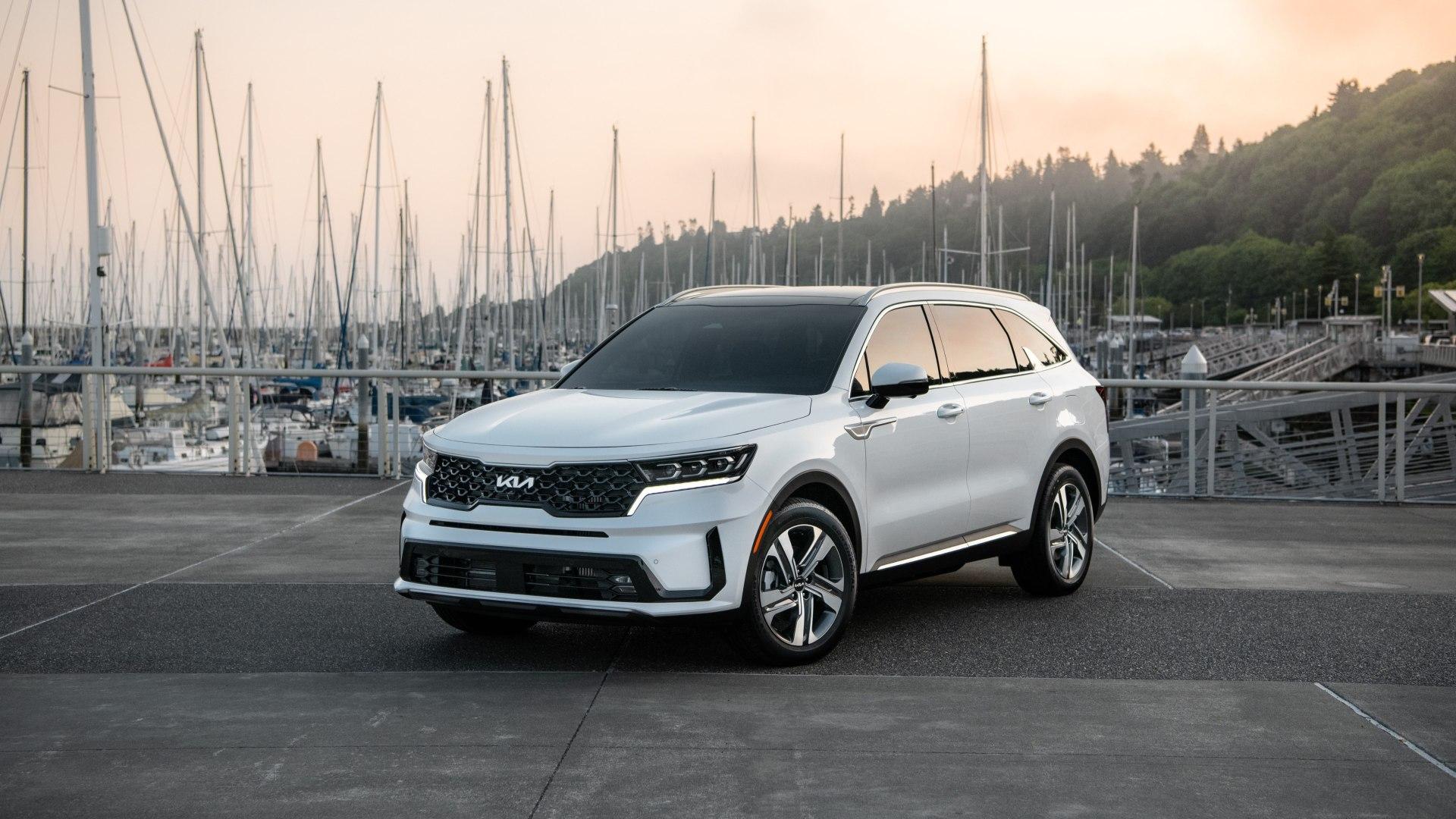 2023 Kia Sorento PHEV_02.jpg