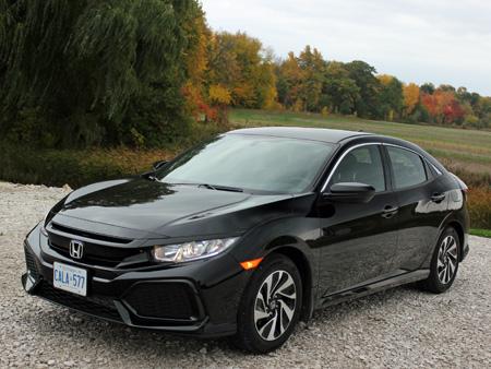 2017-Honda-Civic-hayon_01.jpg